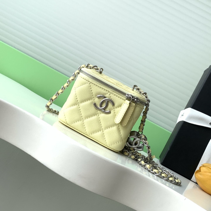 Ch**el cosmetic bags